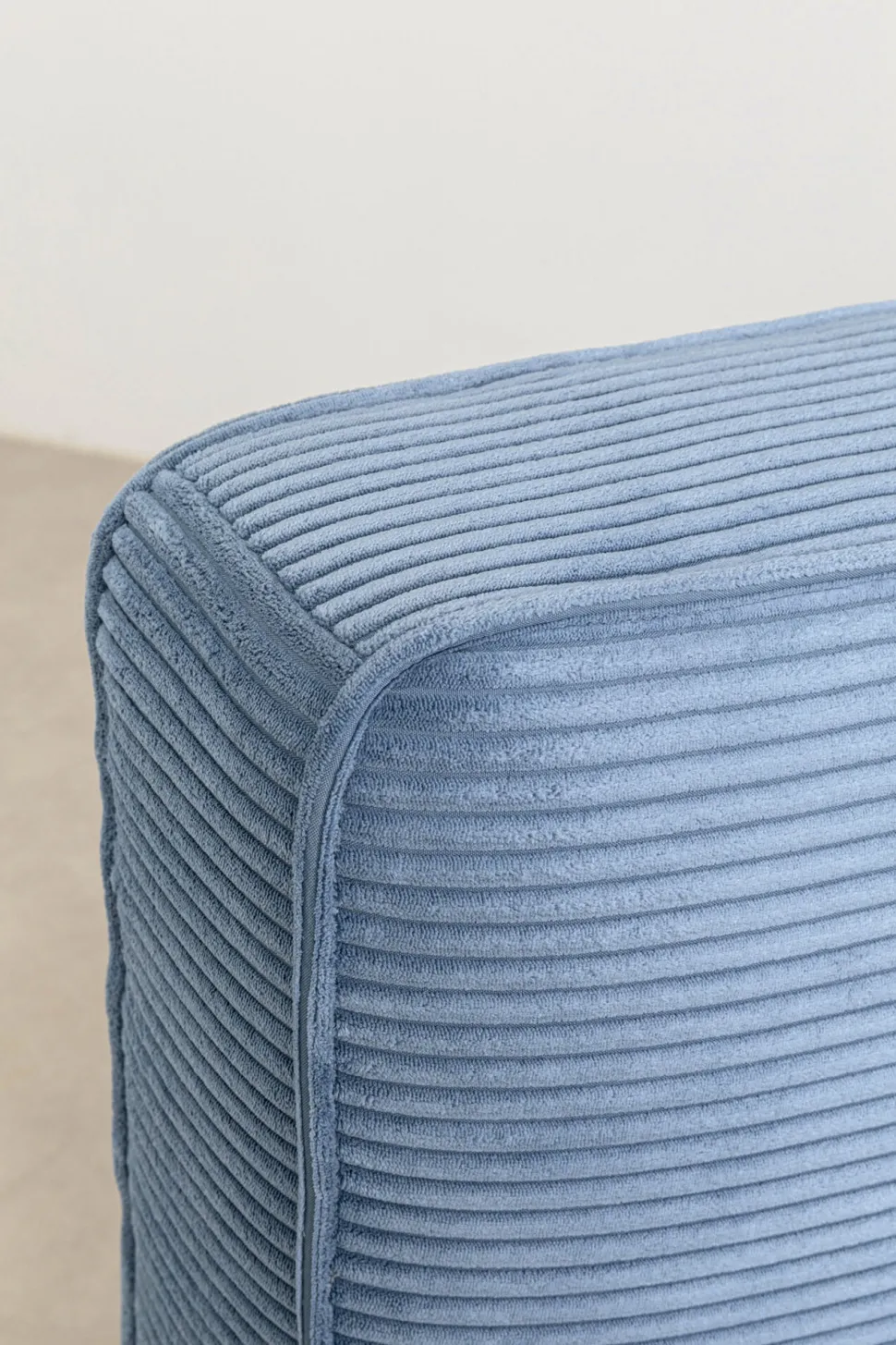 Bett East Side Cord Blau 160x200cm