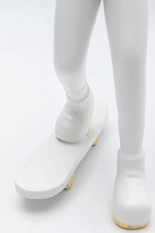 Deko Figur Skating Astronaut Weiß 33cm