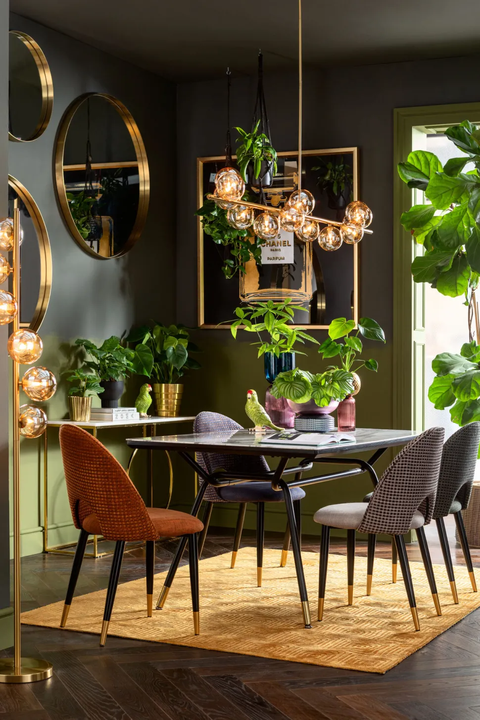 Spiegel Curve Brass Ø100